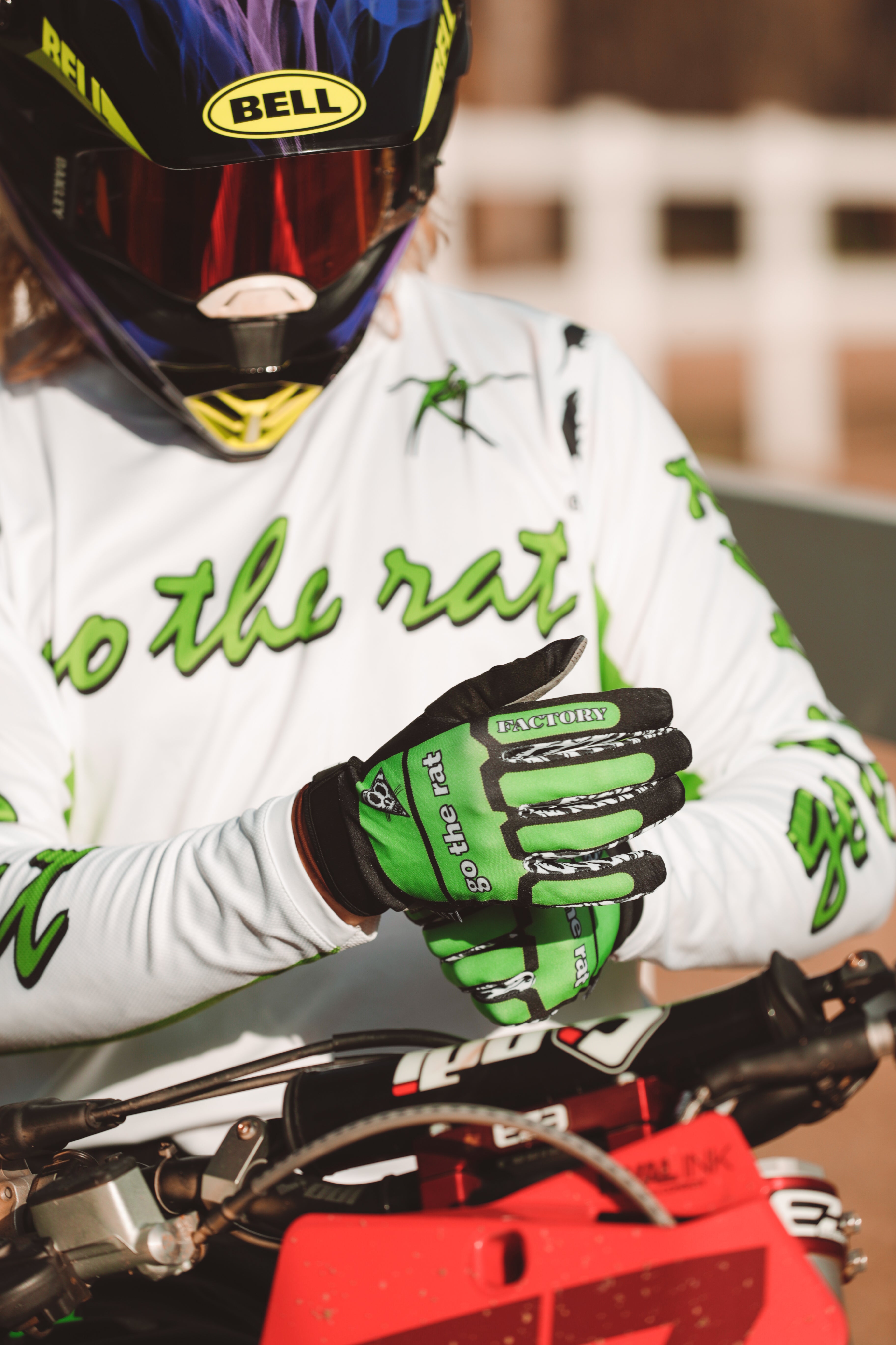 FACTORY REPLICA GLOVE- GREEN – Go The Rat Racing